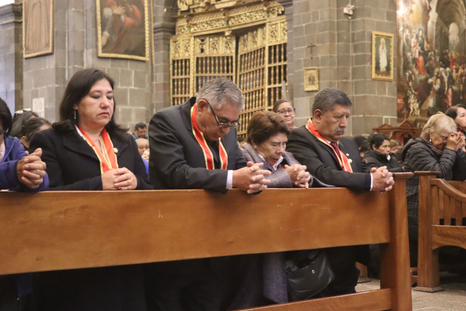 Foto 28 de DESFILE POR EL MES DEL CONTADOR 2025