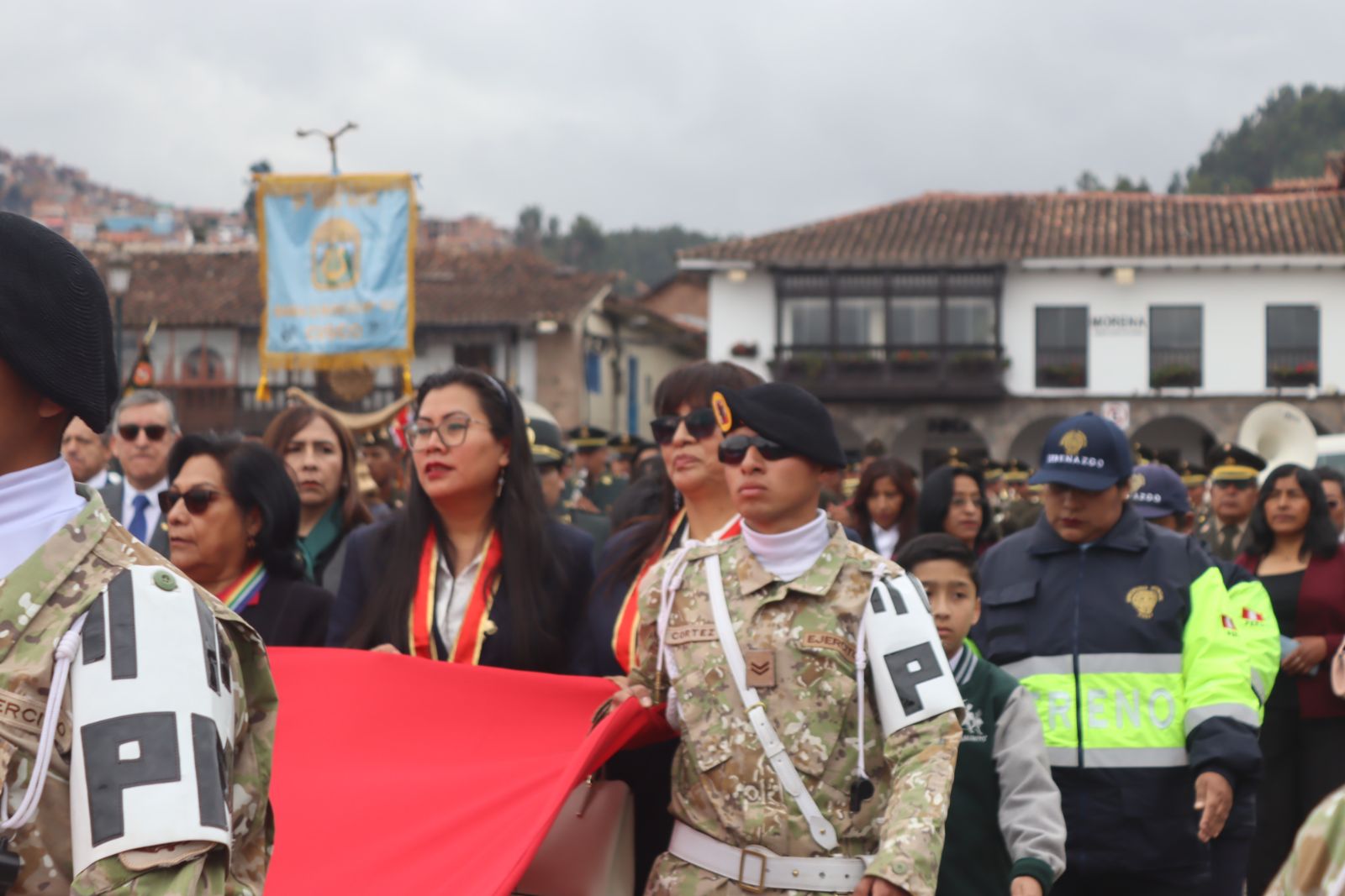 Foto 42 de DESFILE POR EL MES DEL CONTADOR 2025
