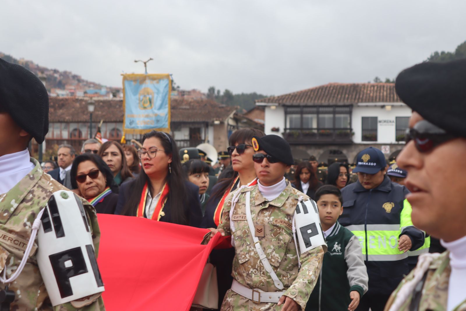 Foto 43 de DESFILE POR EL MES DEL CONTADOR 2025