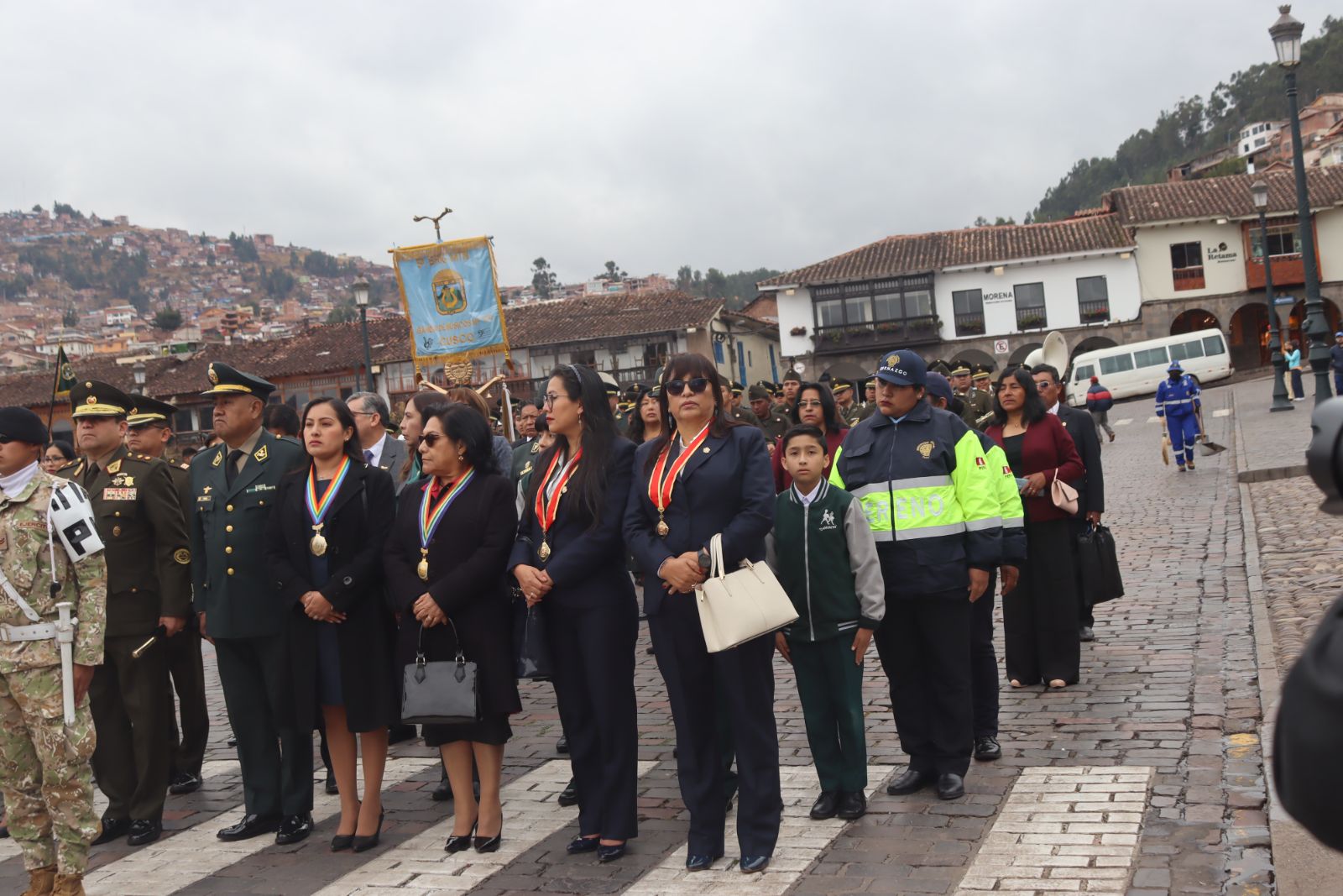 Foto 48 de DESFILE POR EL MES DEL CONTADOR 2025
