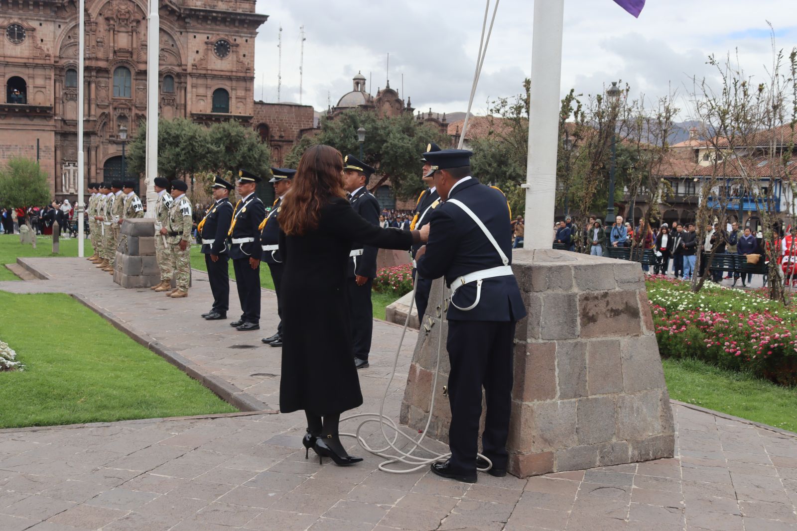 Foto 71 de DESFILE POR EL MES DEL CONTADOR 2025