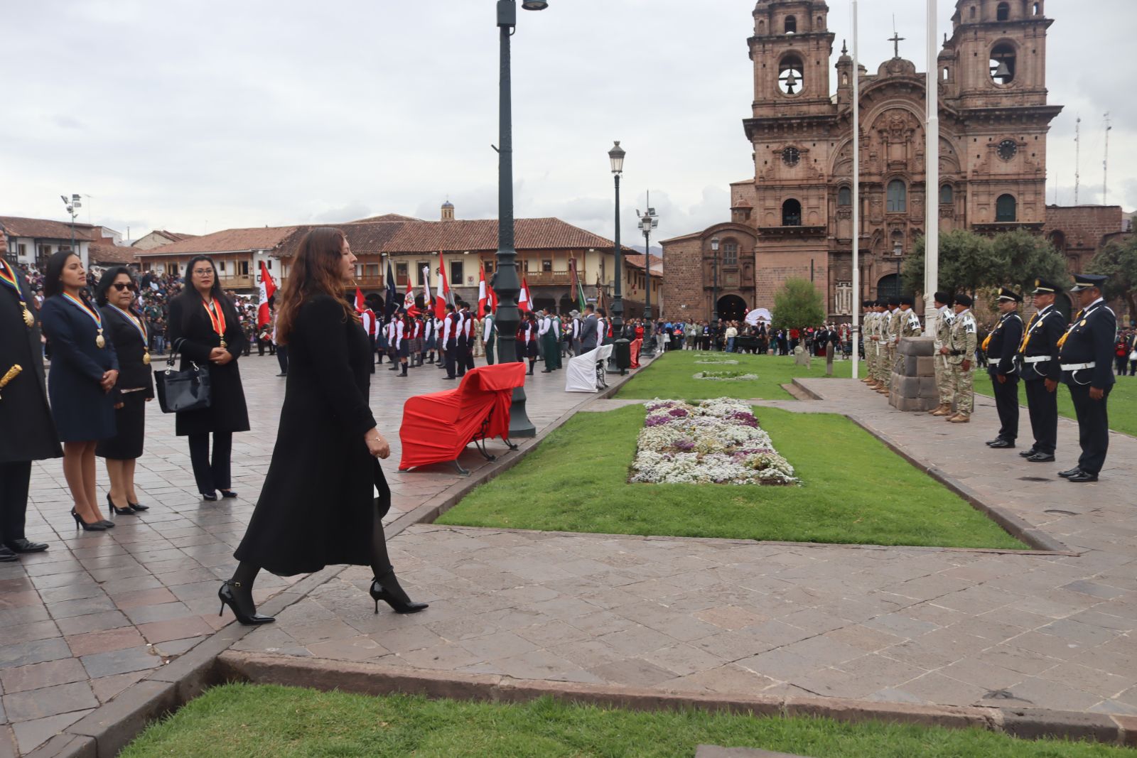 Foto 69 de DESFILE POR EL MES DEL CONTADOR 2025