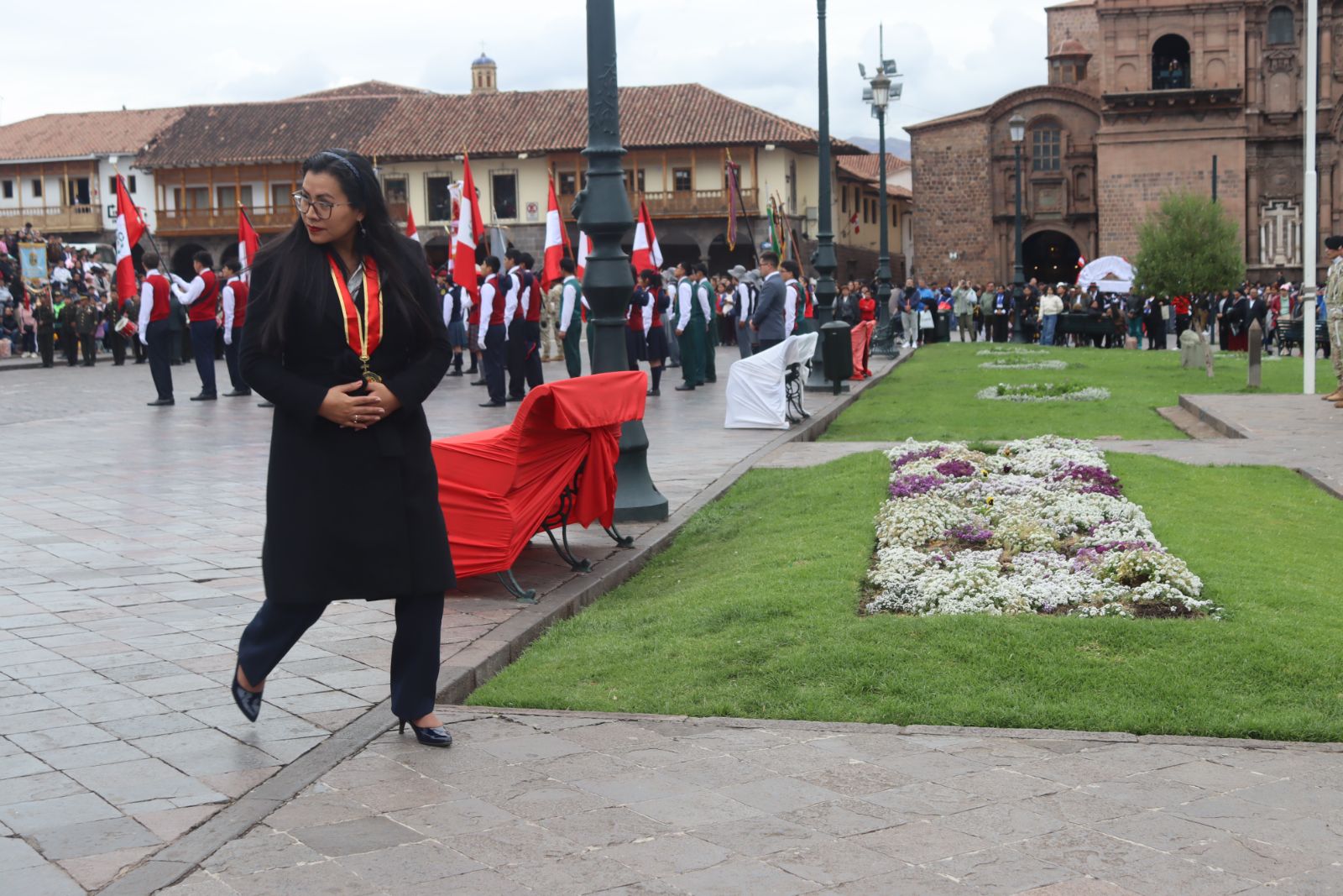 Foto 78 de DESFILE POR EL MES DEL CONTADOR 2025