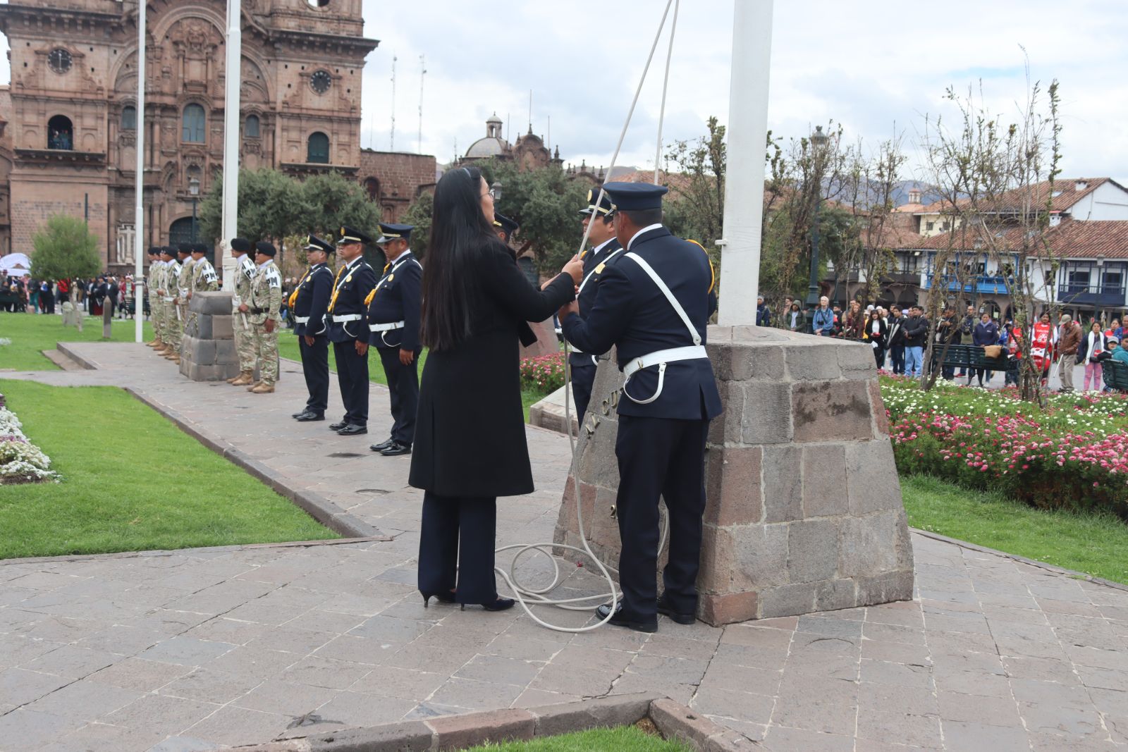 Foto 79 de DESFILE POR EL MES DEL CONTADOR 2025