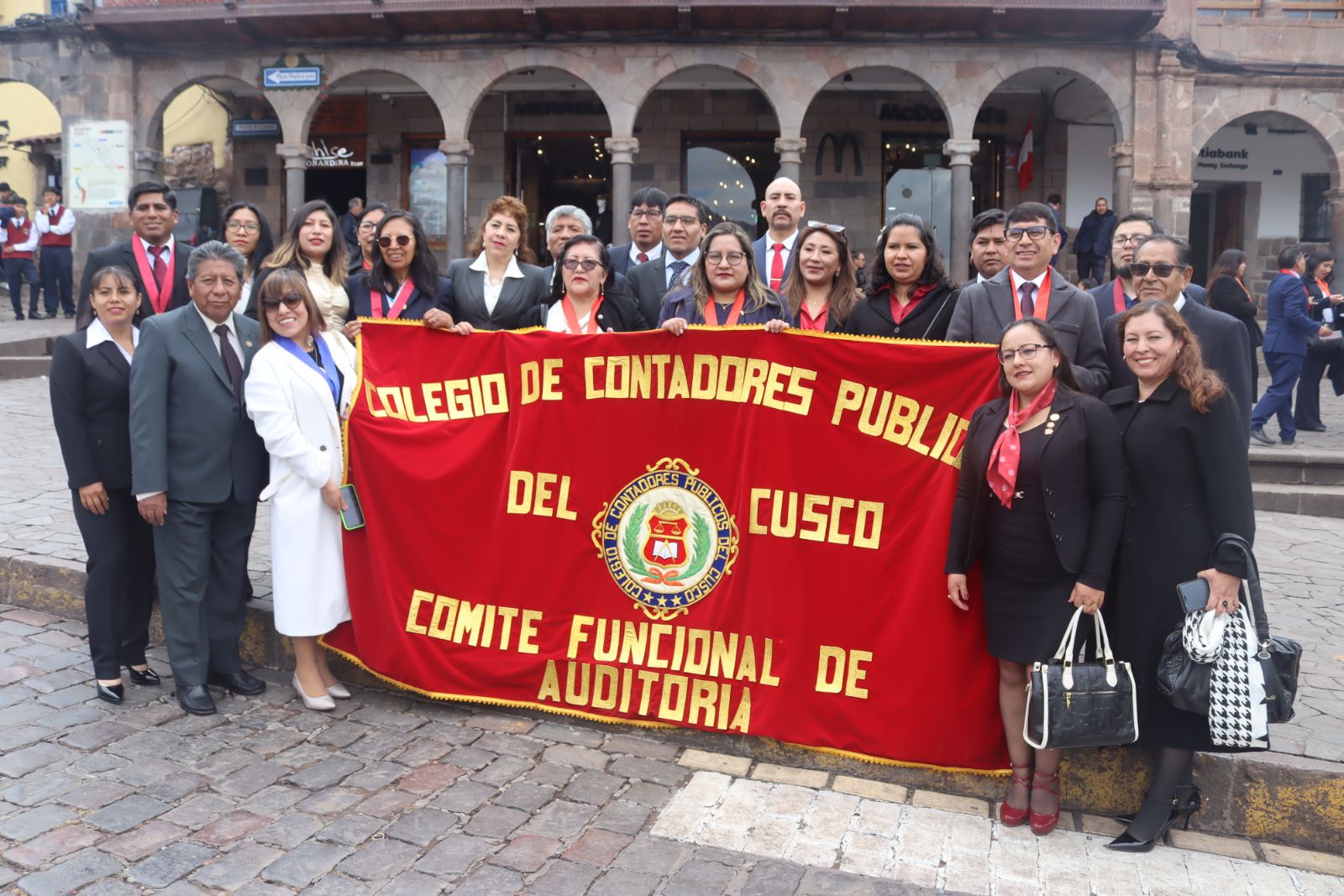 Foto 159 de DESFILE POR EL MES DEL CONTADOR 2025