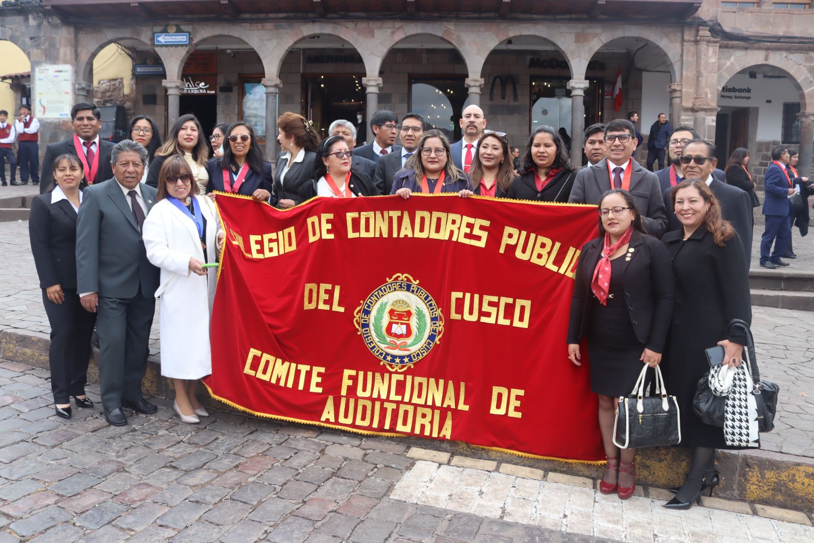 Foto 160 de DESFILE POR EL MES DEL CONTADOR 2025