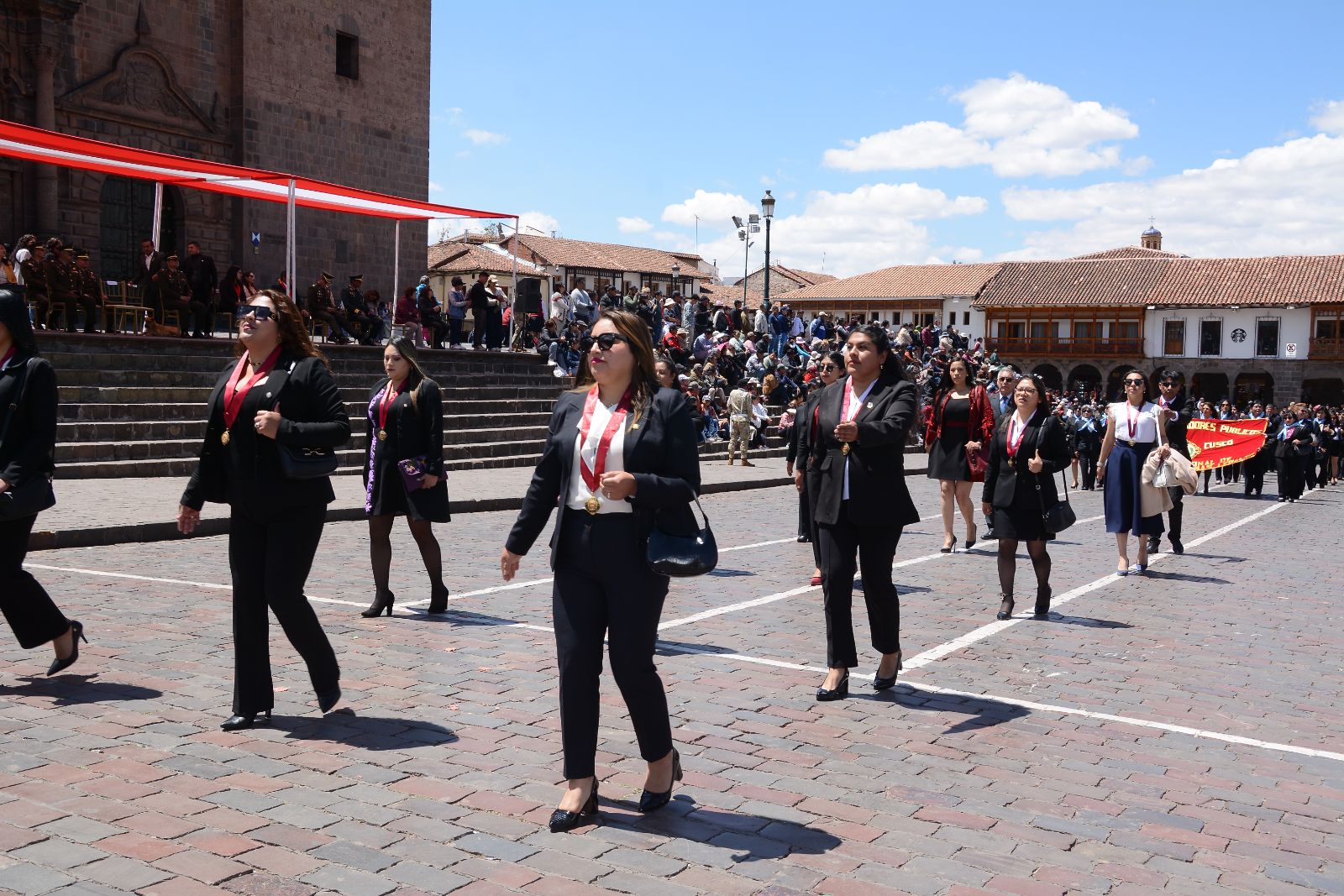Foto 73 de DESFILE INSTITUCIONAL POR MES DEL CONTADOR 2026