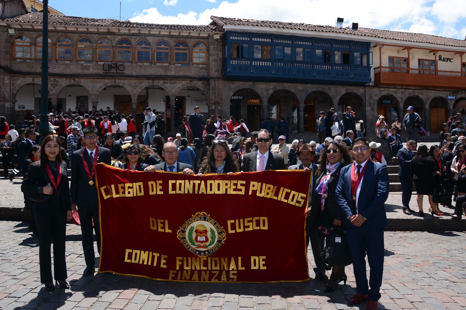 Foto 91 de DESFILE INSTITUCIONAL POR MES DEL CONTADOR 2026